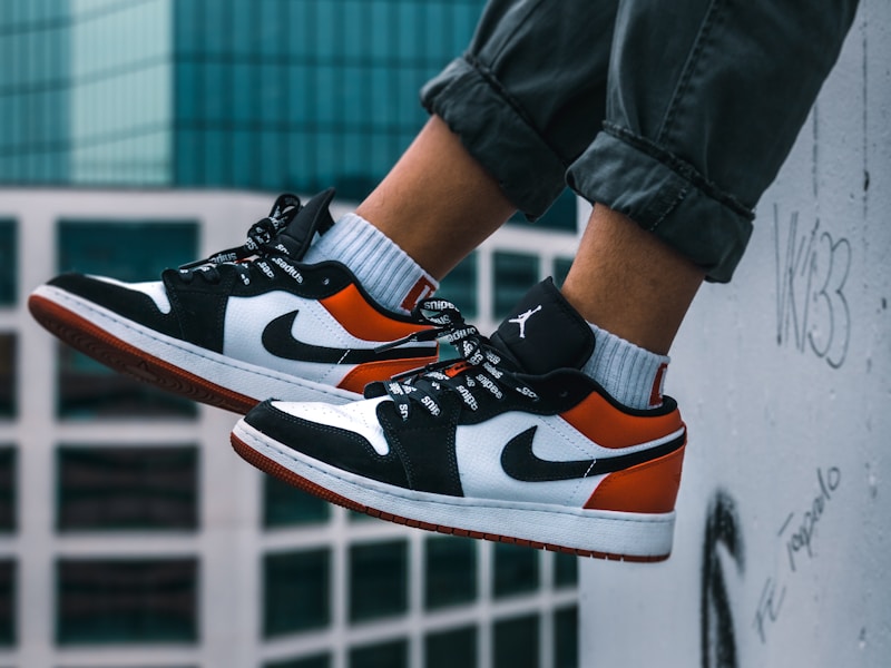 ملابس رياضية